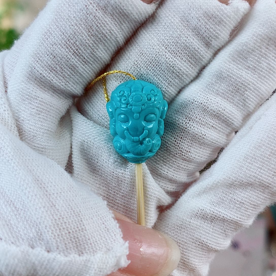 未镶嵌绿松石珠宝奇石