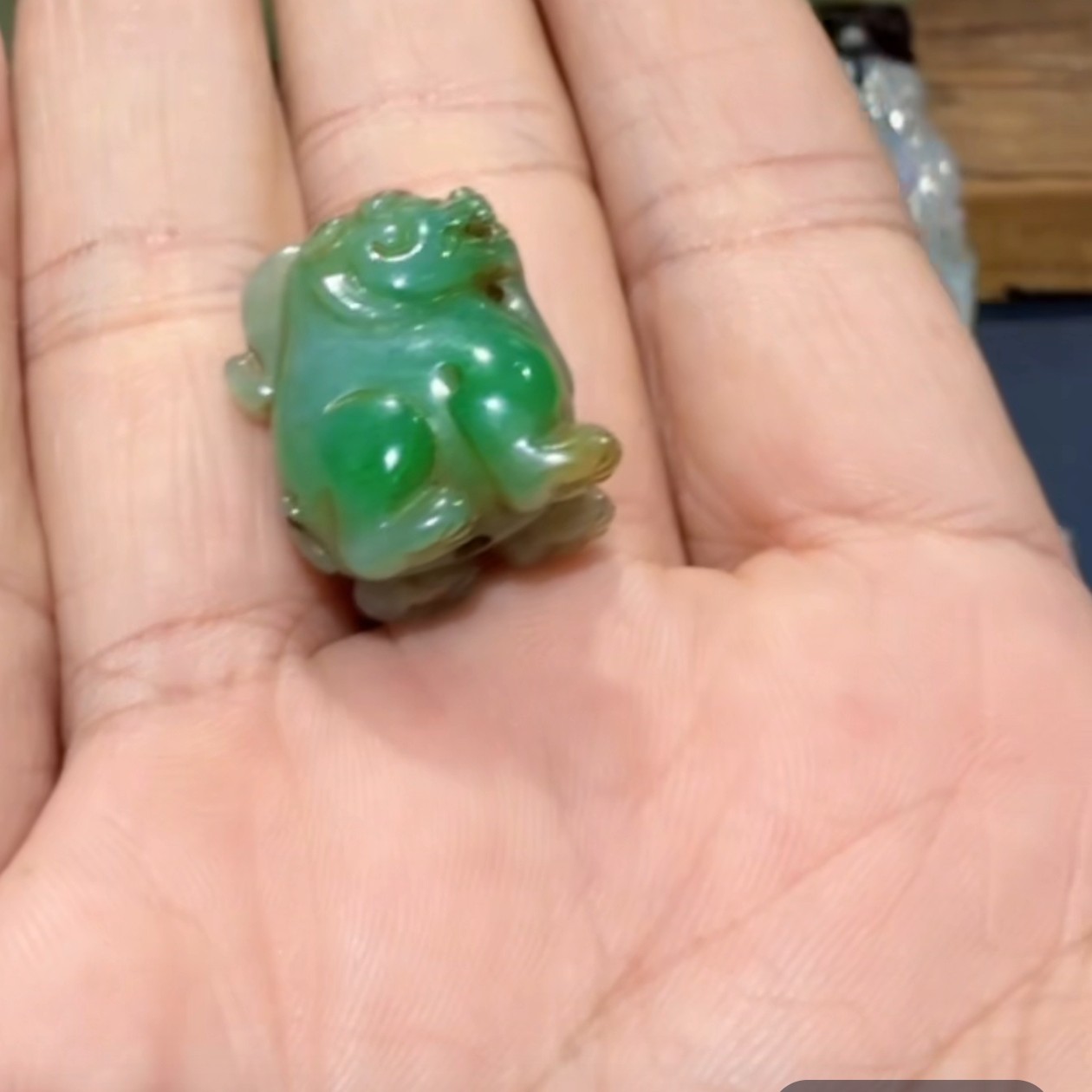 A货12生肖猪猪独特造型