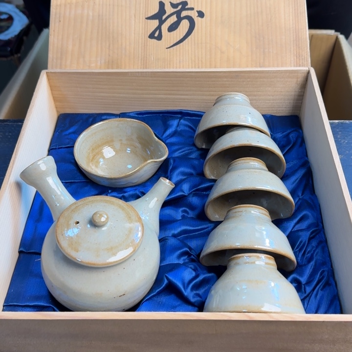 瓷片哈哈哈哈哈哈哈哈哈