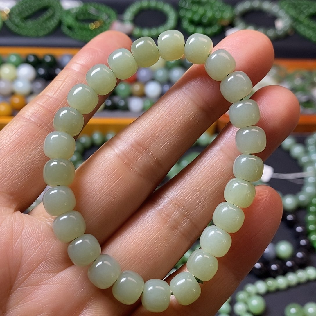 和田玉未镶嵌手链