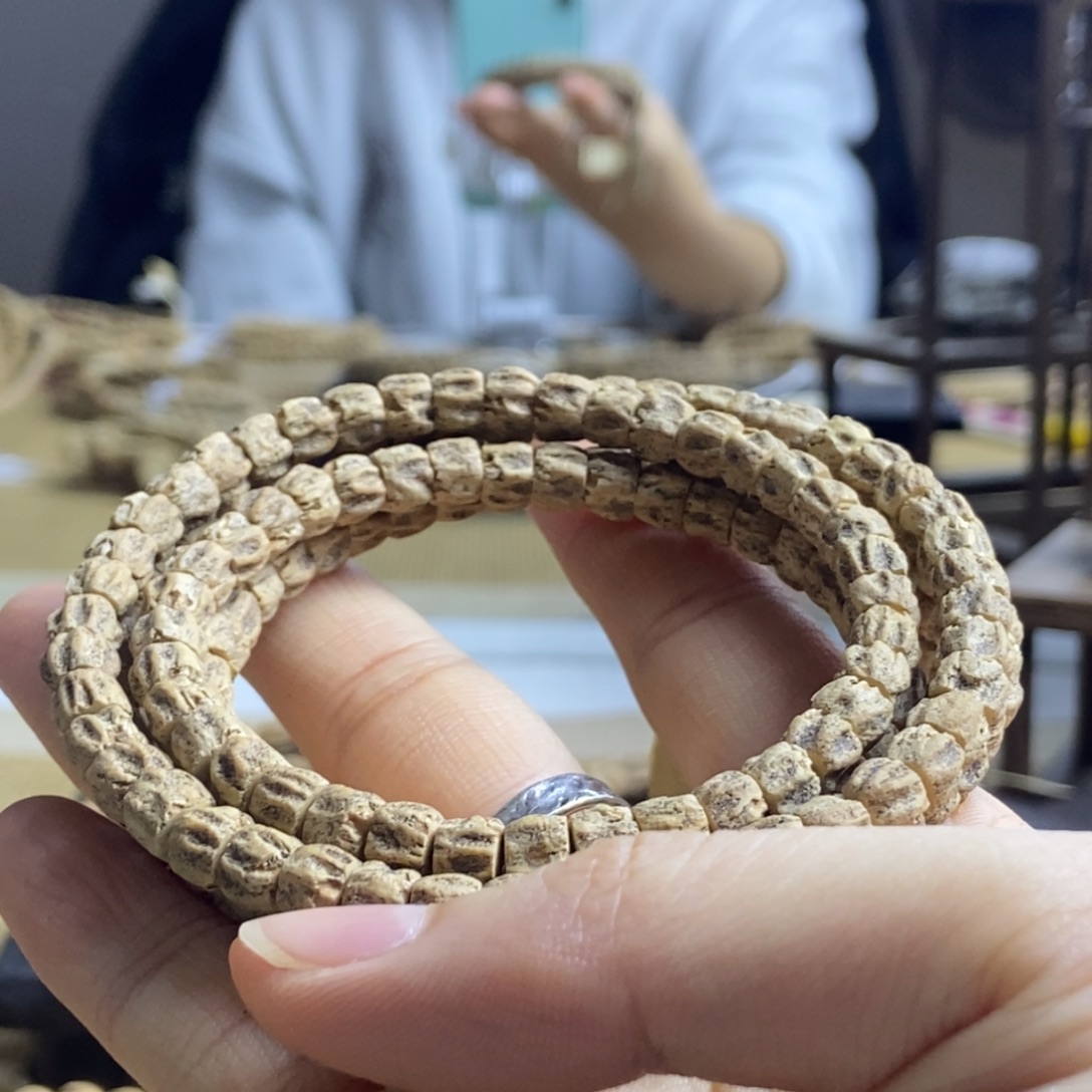 睡***O柏香籽/百香籽手串