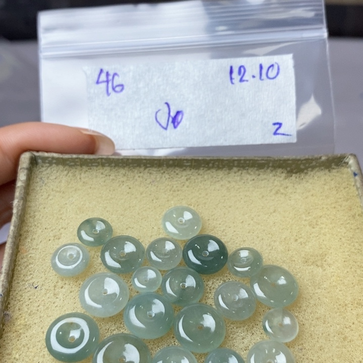 定制翡翠未镶嵌不退