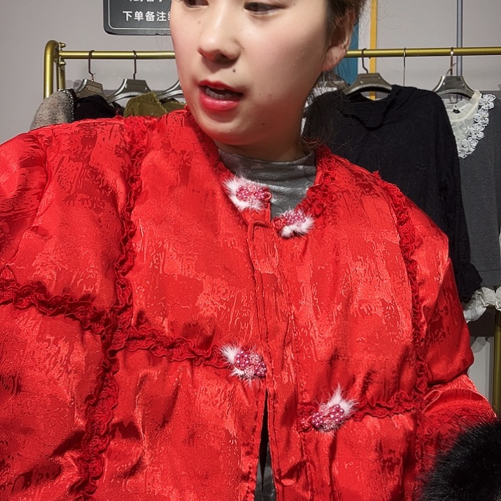 简***活闪电购563大码女装