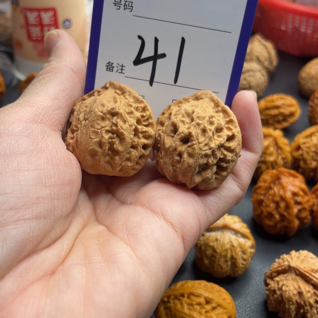 桃核吊坠核桃树核桃