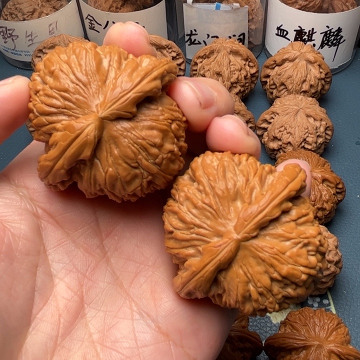 文玩核桃吊坠46大白