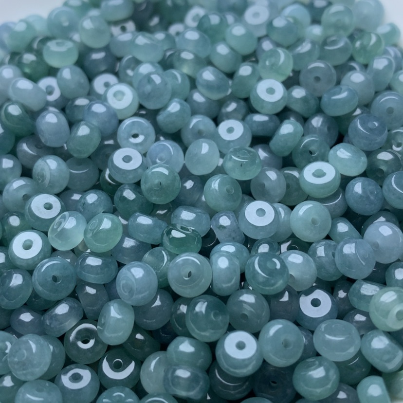 【闪购商品】翡翠手链未镶嵌卡3x5蓝水算盘50颗