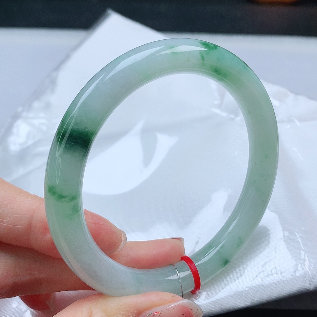 翡翠手镯（圆镯）未镶嵌57➕圆