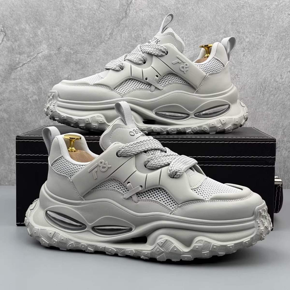 夏季新款网面透气男鞋低帮系带网鞋轻便好穿时尚休闲鞋潮流百搭款