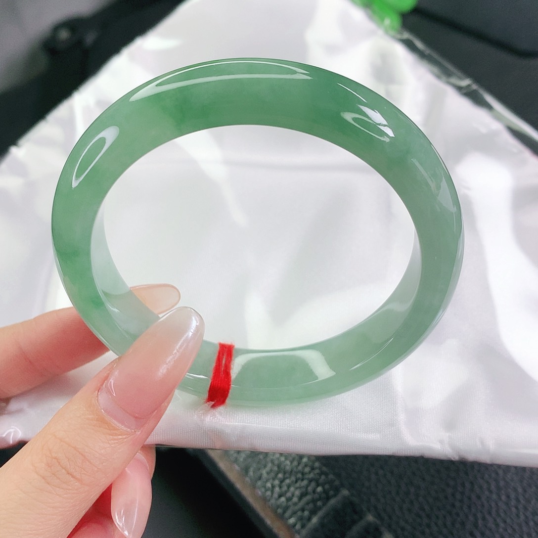 未镶嵌手镯翡翠58圈