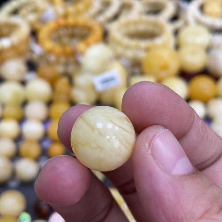 裸石蜜蜡未镶嵌16.5mm瑕疵妖花