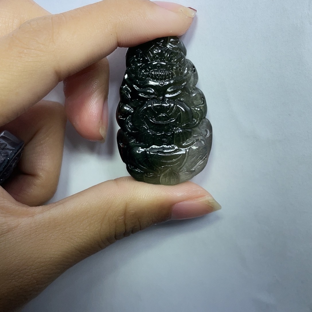 未镶嵌吊坠(不含链)水晶