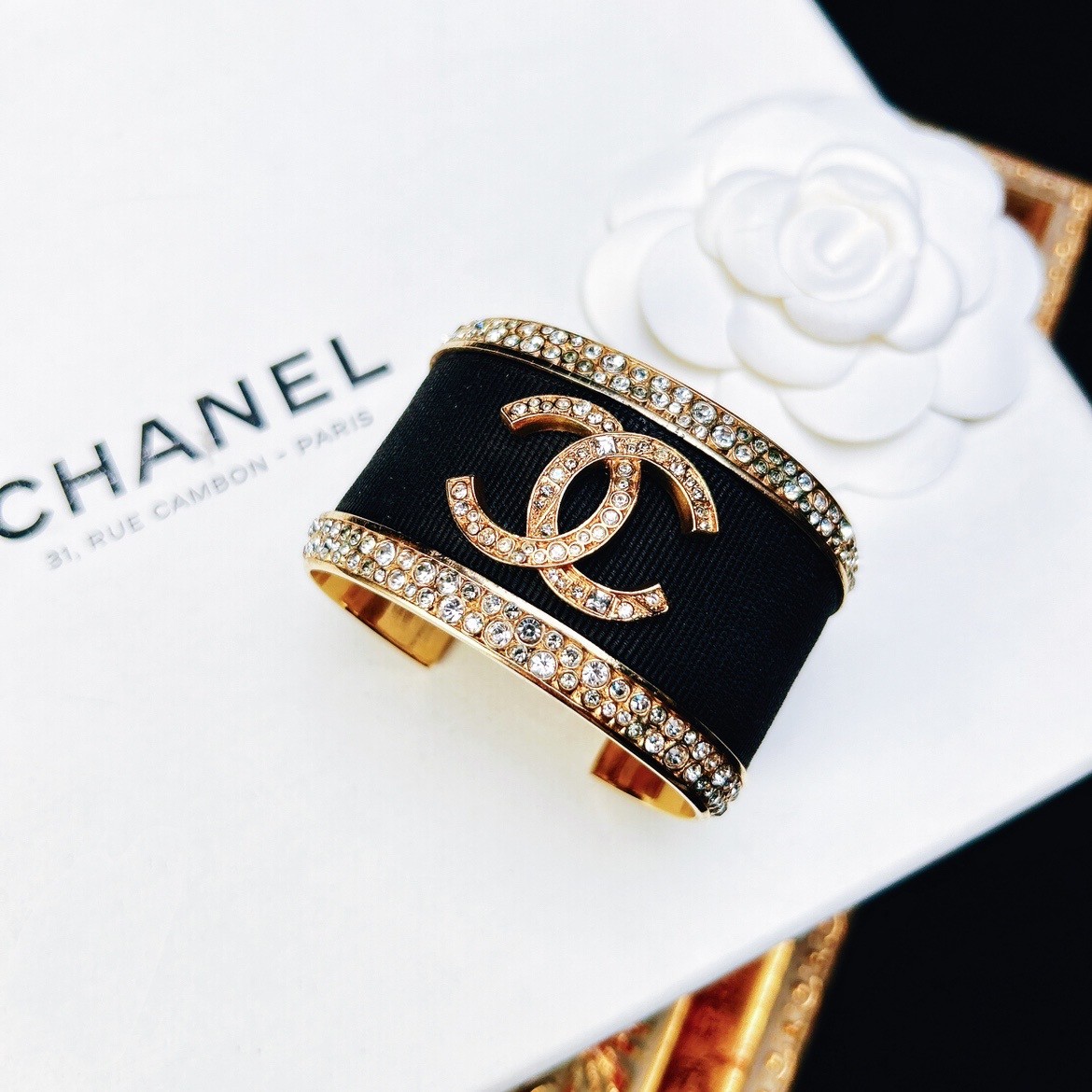 95新 Chanel/香奈儿 柚礼中古/香奈儿莱茵石双c黑色手镯lj511050
