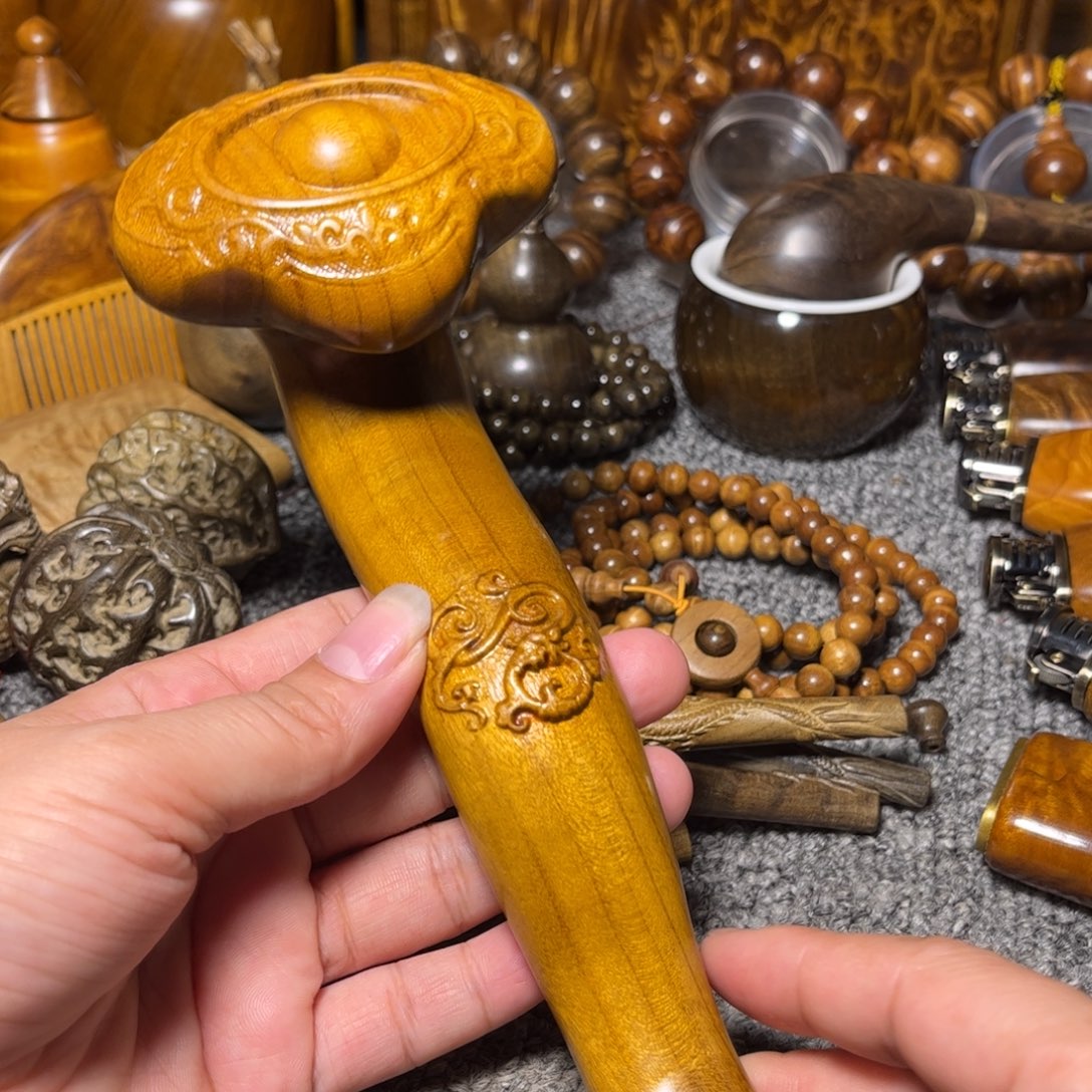 金丝楠如意摆件小叶