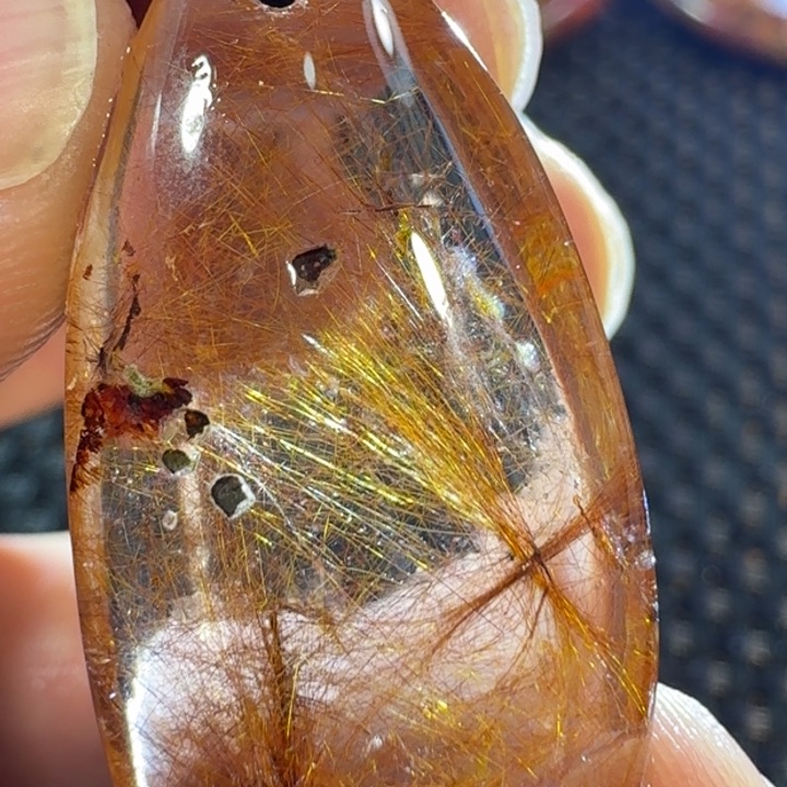 水晶颈饰未镶嵌天**河