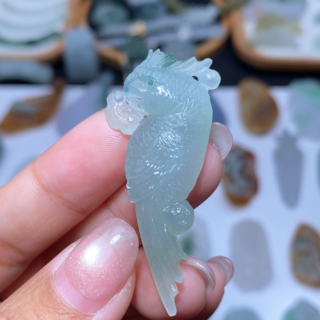 定制翡翠未镶嵌鹦鹉