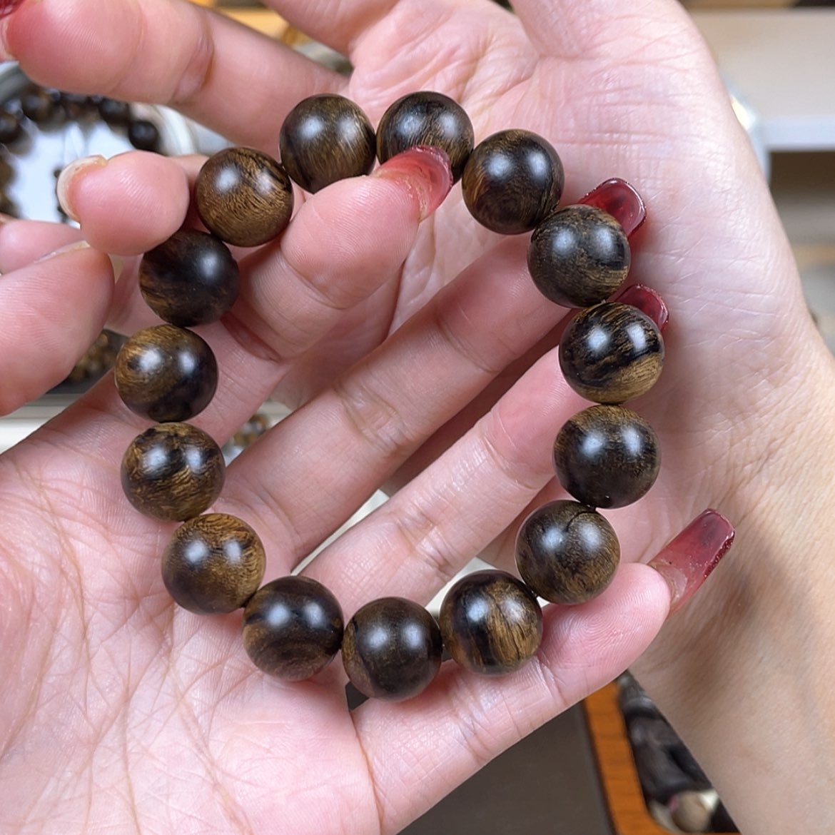【闪购商品】沉香手串开*越南沉香