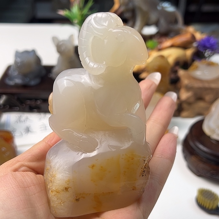 玛瑙/玉髓颈饰合金