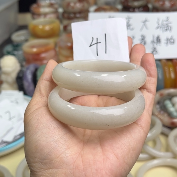 石英质玉微瑕56➕发2条未镶嵌