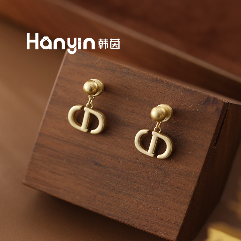 铜合金耳饰 925银针小复古两戴猪鼻流苏耳钉AAA