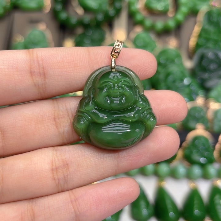 和田玉（碧玉）18K金镶嵌颈饰