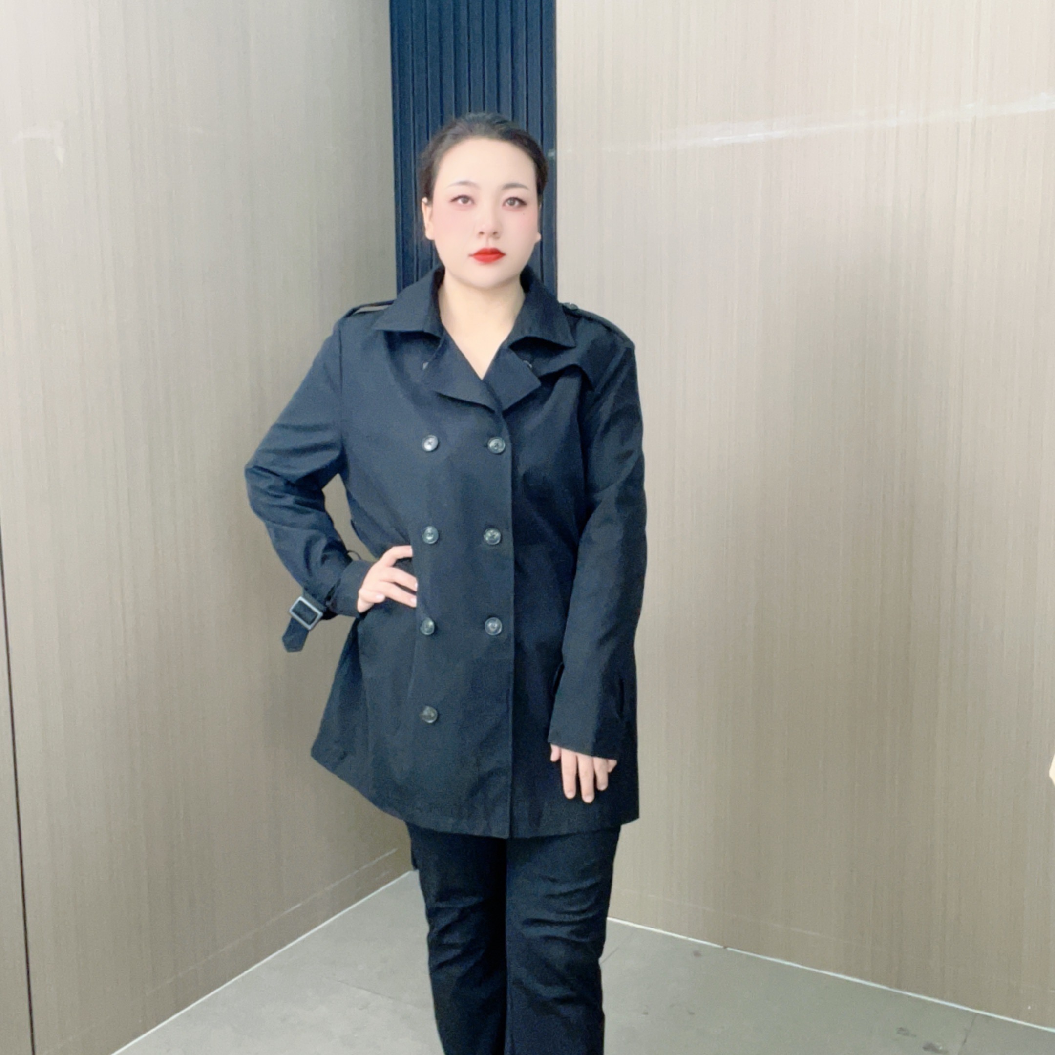 【乔姐严选】常规袖女冬季短款休闲风常规风衣女士上衣修身0021