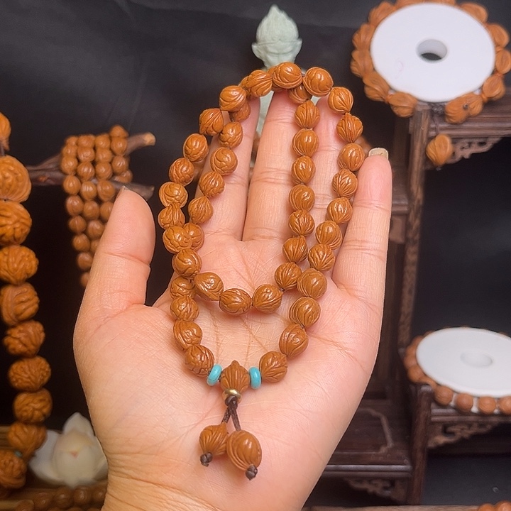 桃核手串小龙纹手持