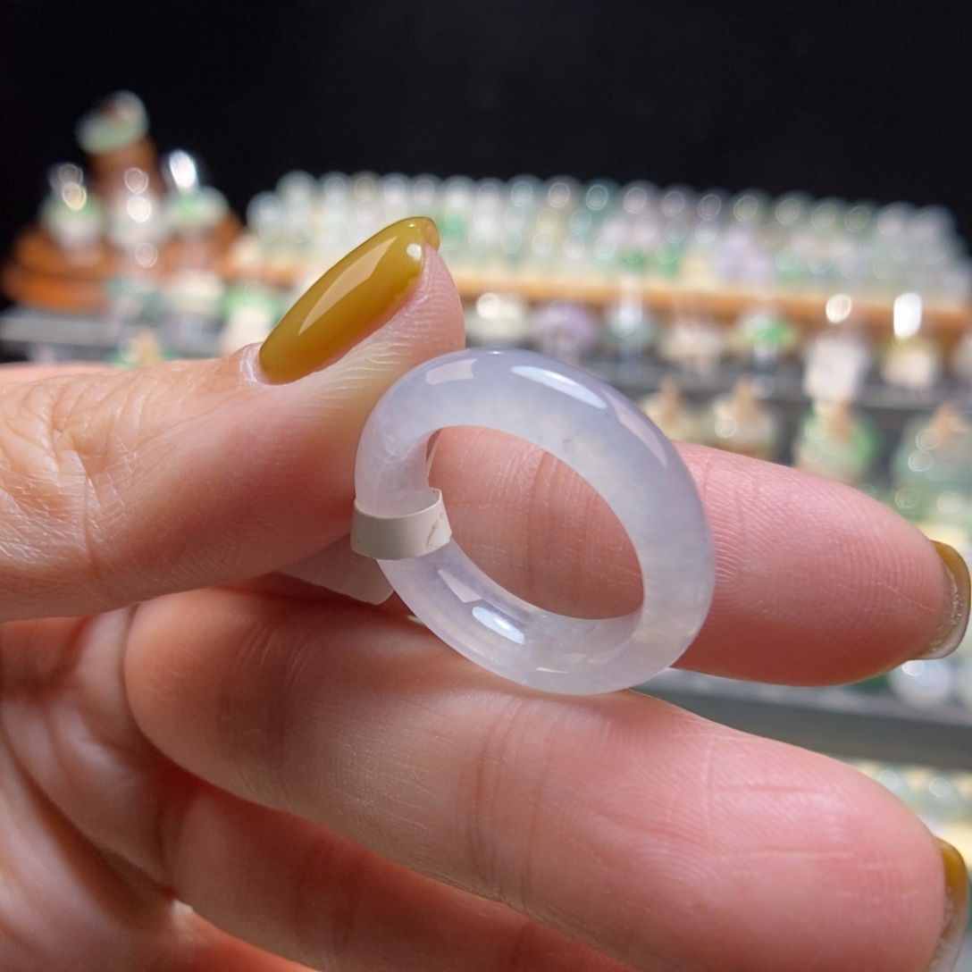 翡翠未镶嵌戒指12号白冰