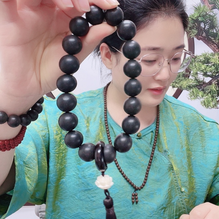 九***天黑龙涎1.8手持福利