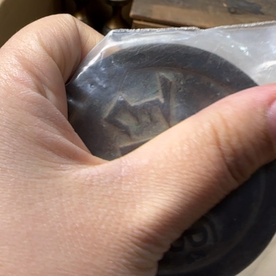 元**人如图所示所拍即所得