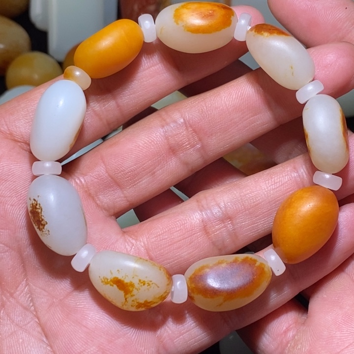 和田玉手串未镶嵌不*