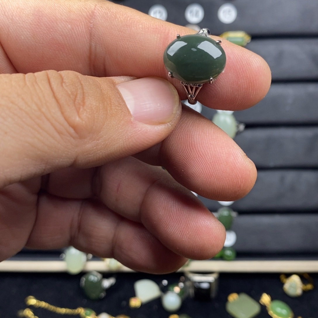 和田玉（青玉）戒指合金