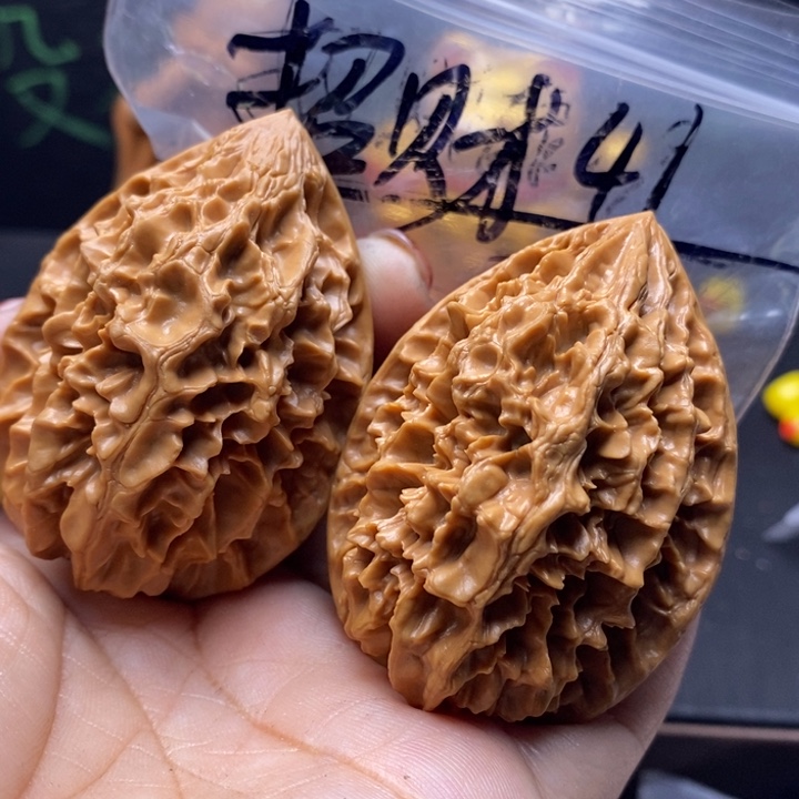 快****吊坠文玩核桃招财鼠