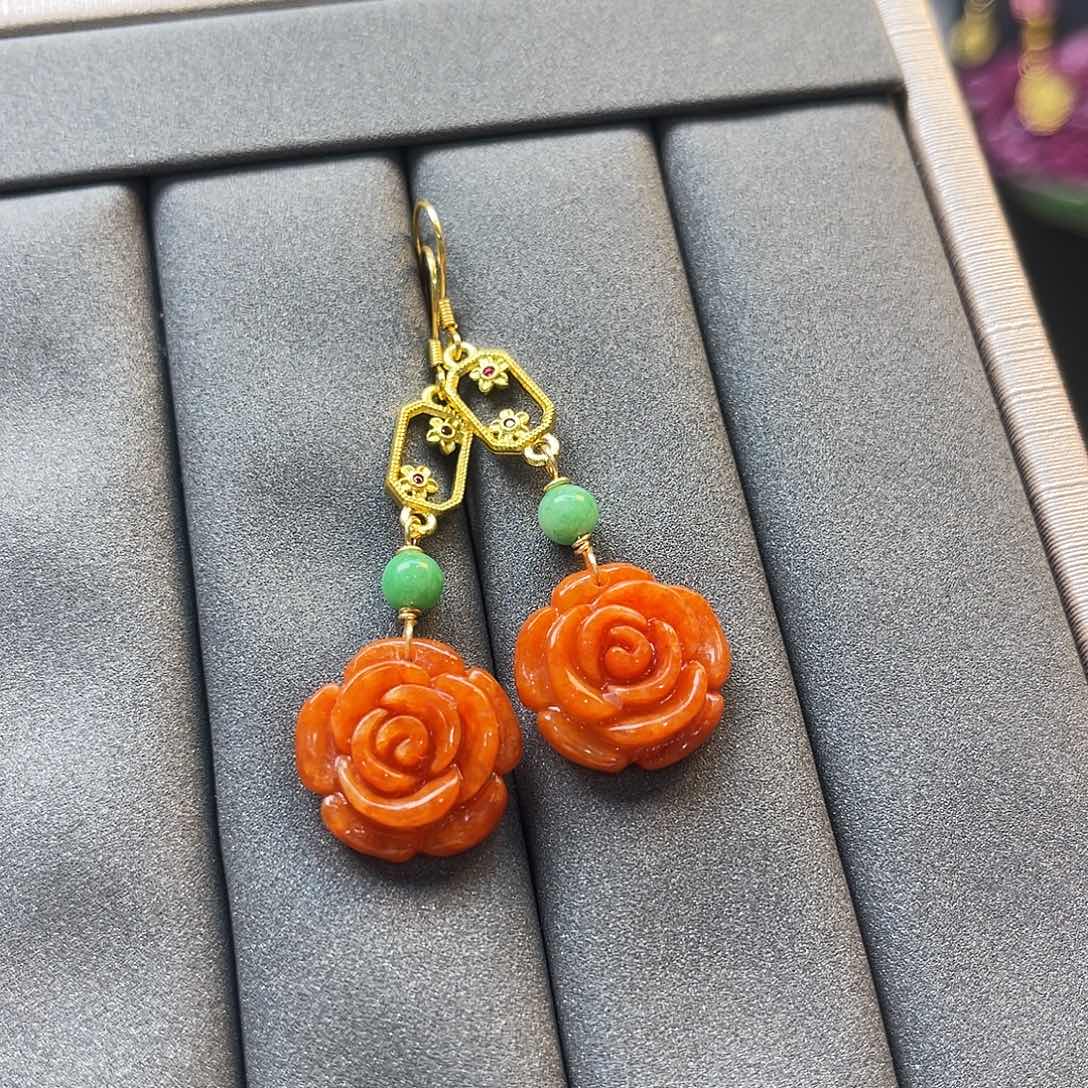 翡翠未镶嵌耳饰炸