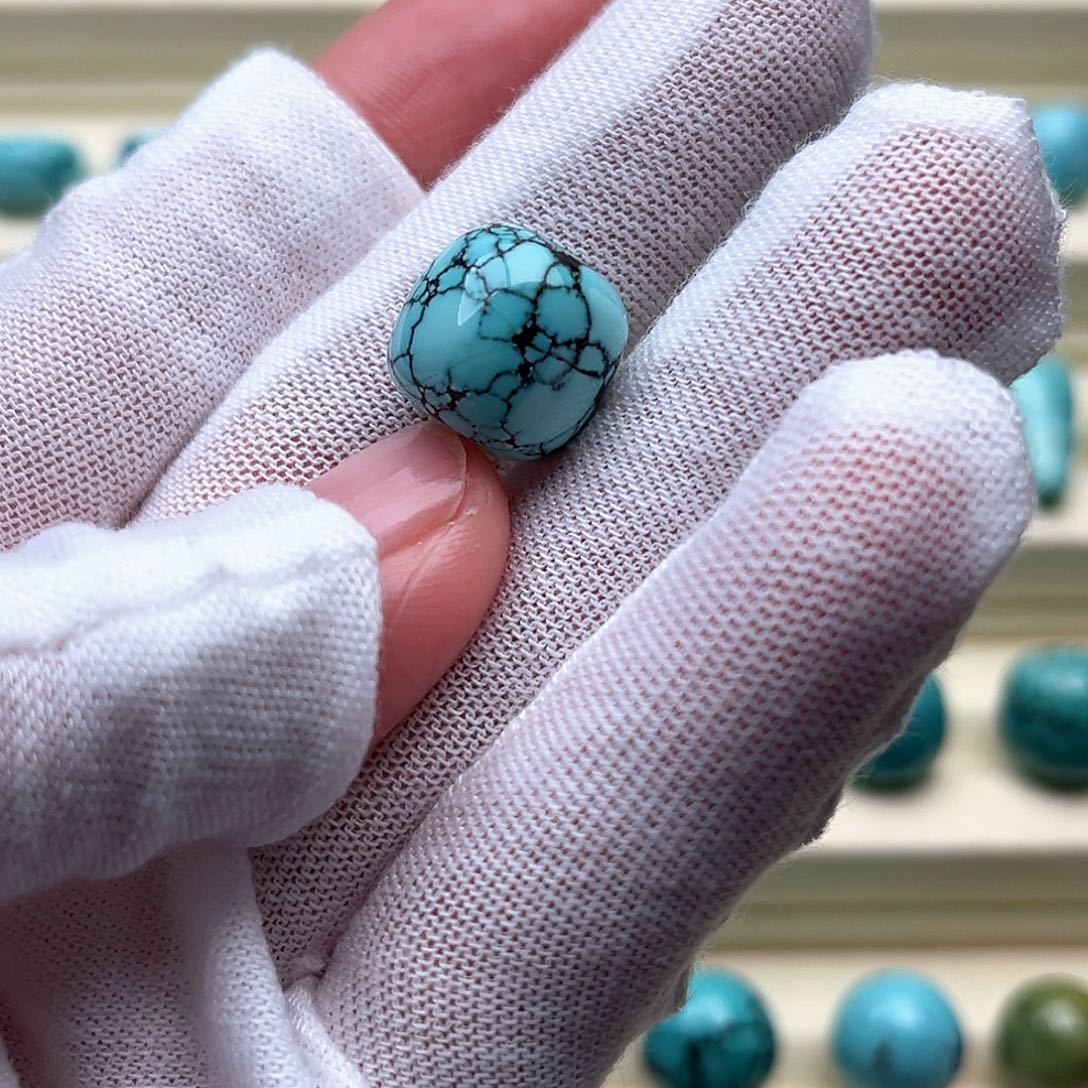 绿松石未镶嵌配饰