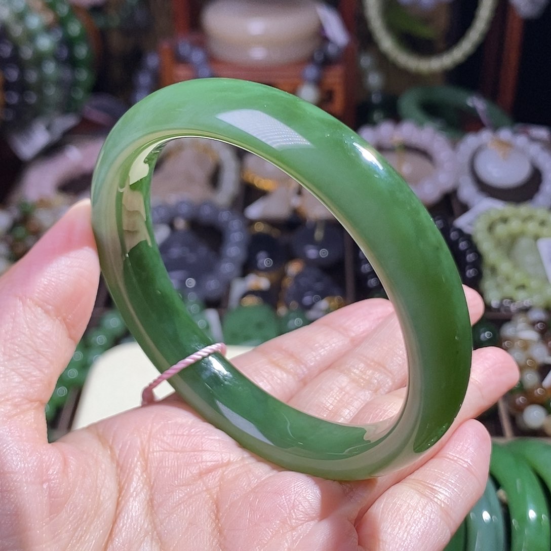 和田玉未镶嵌58福利碧玉冰底绿猫眼手镯