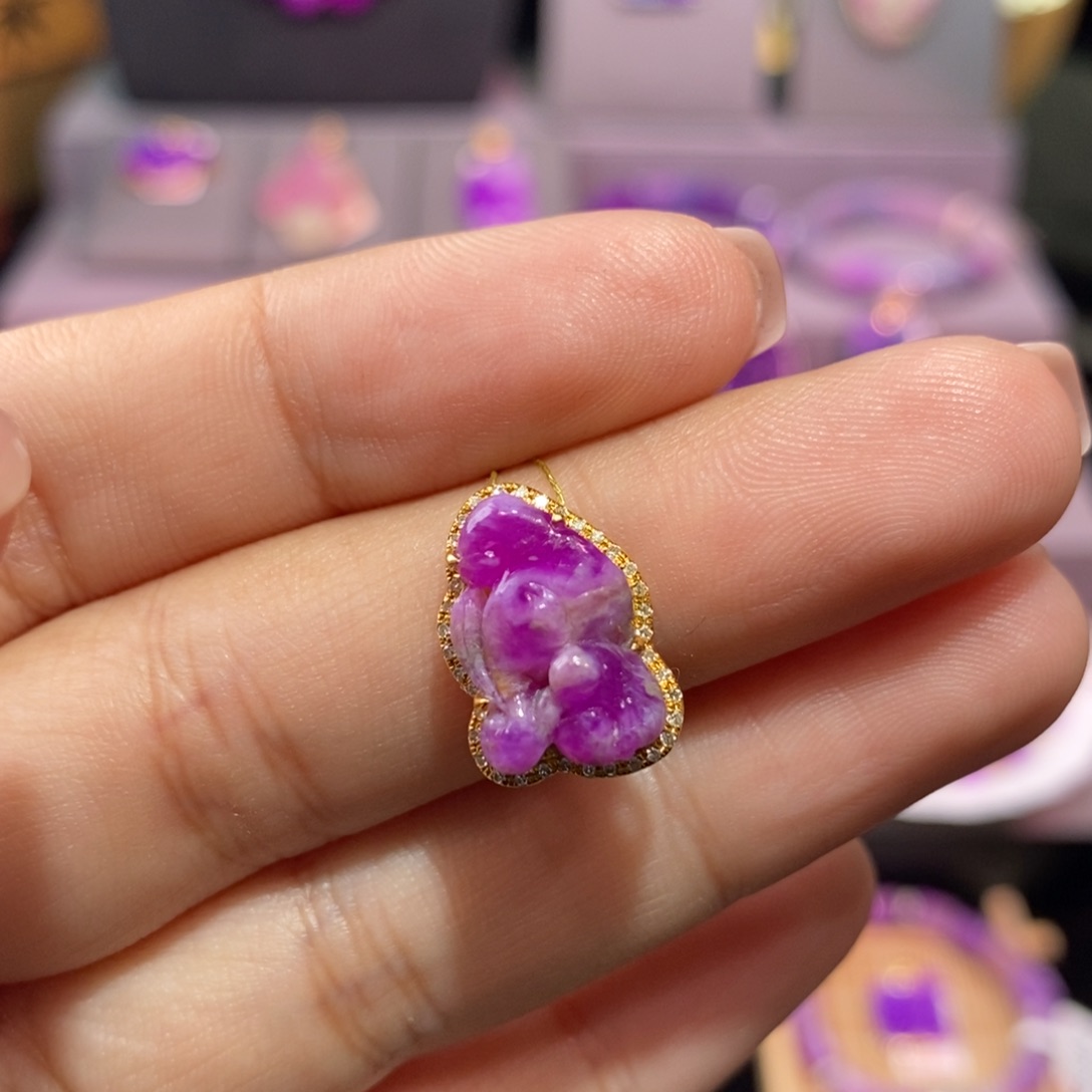 苏纪石（舒俱来）18K金镶嵌吊坠(不含链)