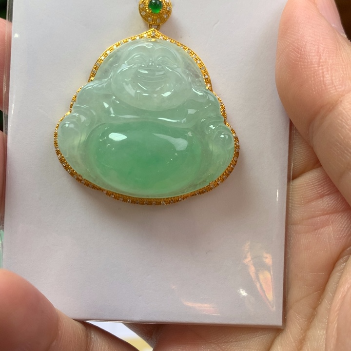 翡翠颈饰18K金镶嵌翡翠翡翠吊坠