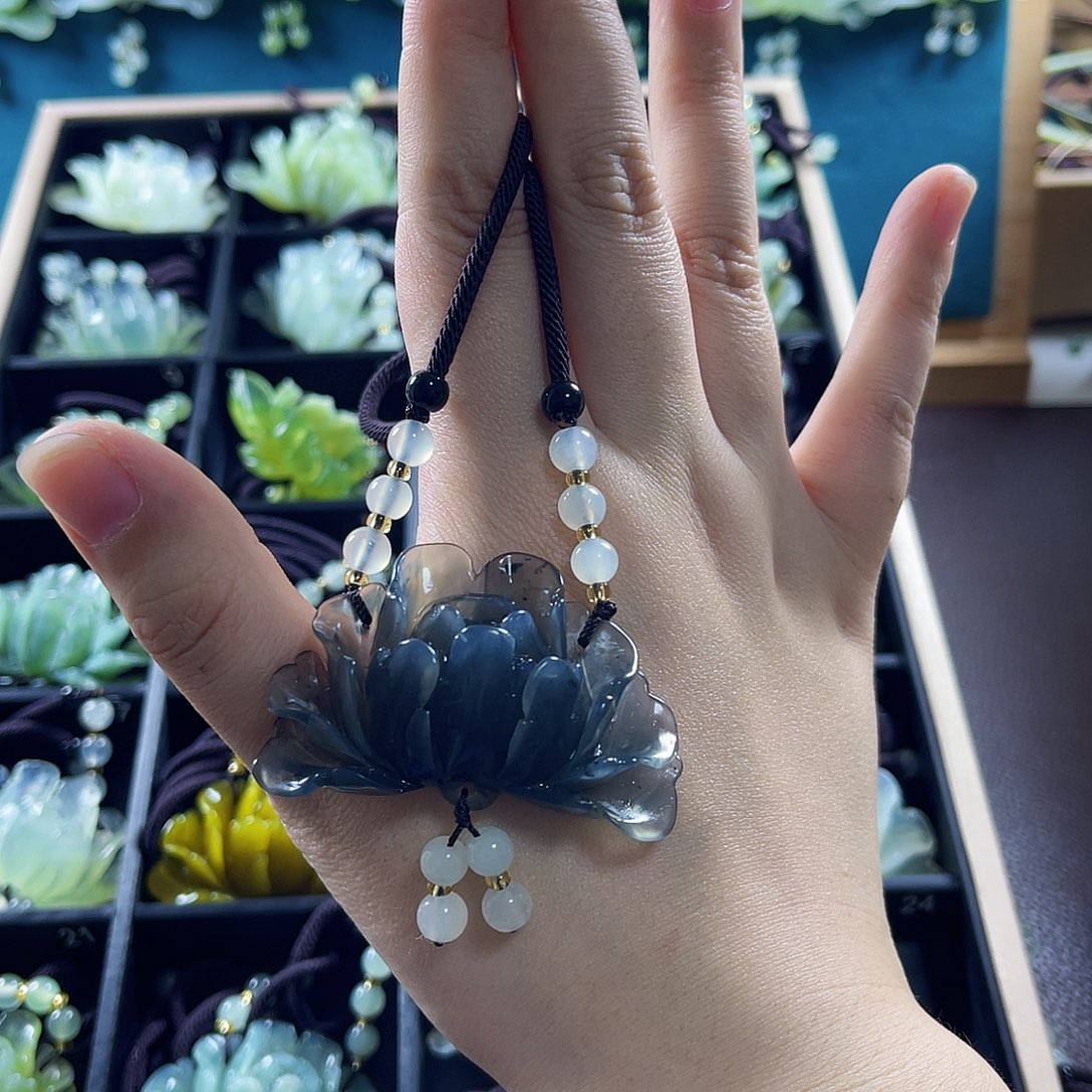 蛇纹石玉颈饰未镶嵌24