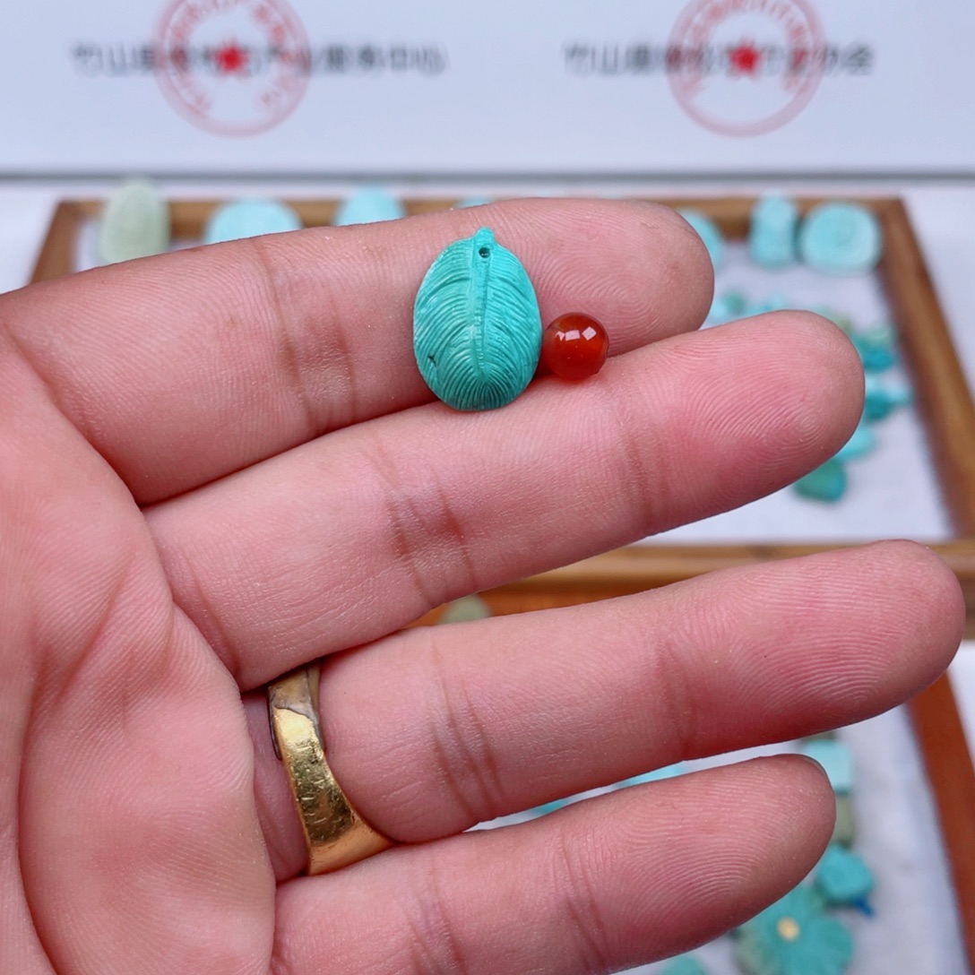 颈饰未镶嵌南红玛瑙563