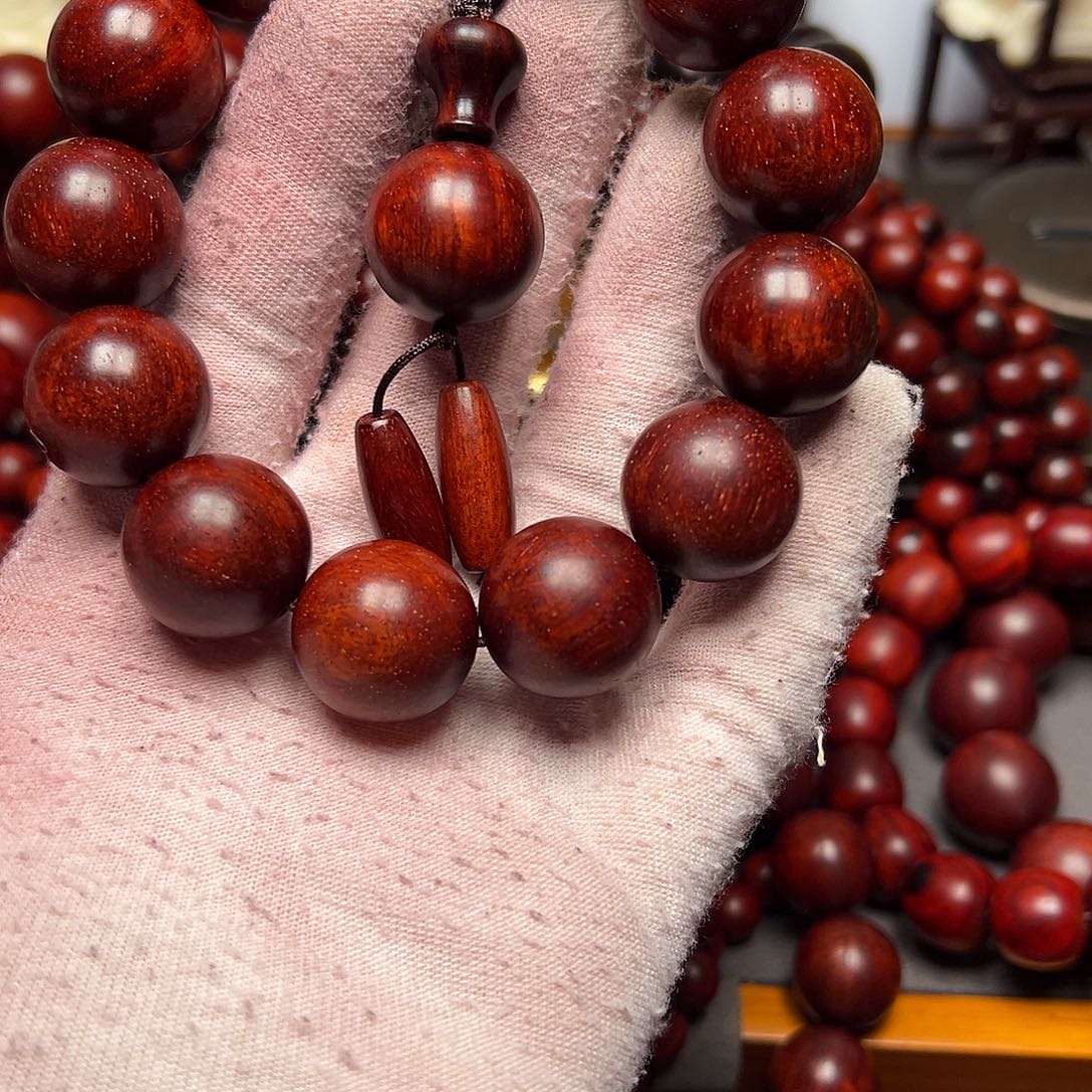 恭***财木1.8鸡血红小爆金星