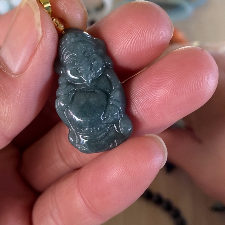 翡翠颈饰未镶嵌翡翠米爷爷