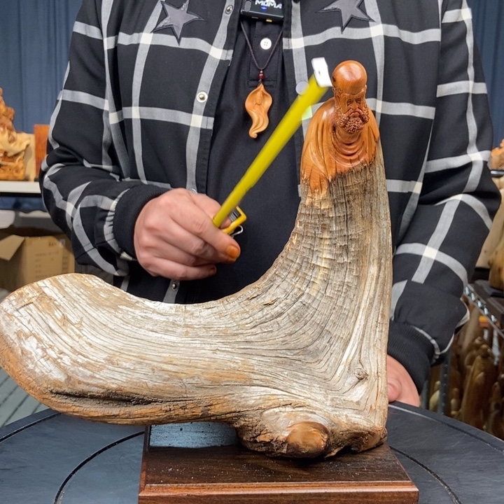 柏木（崖柏）随型摆件