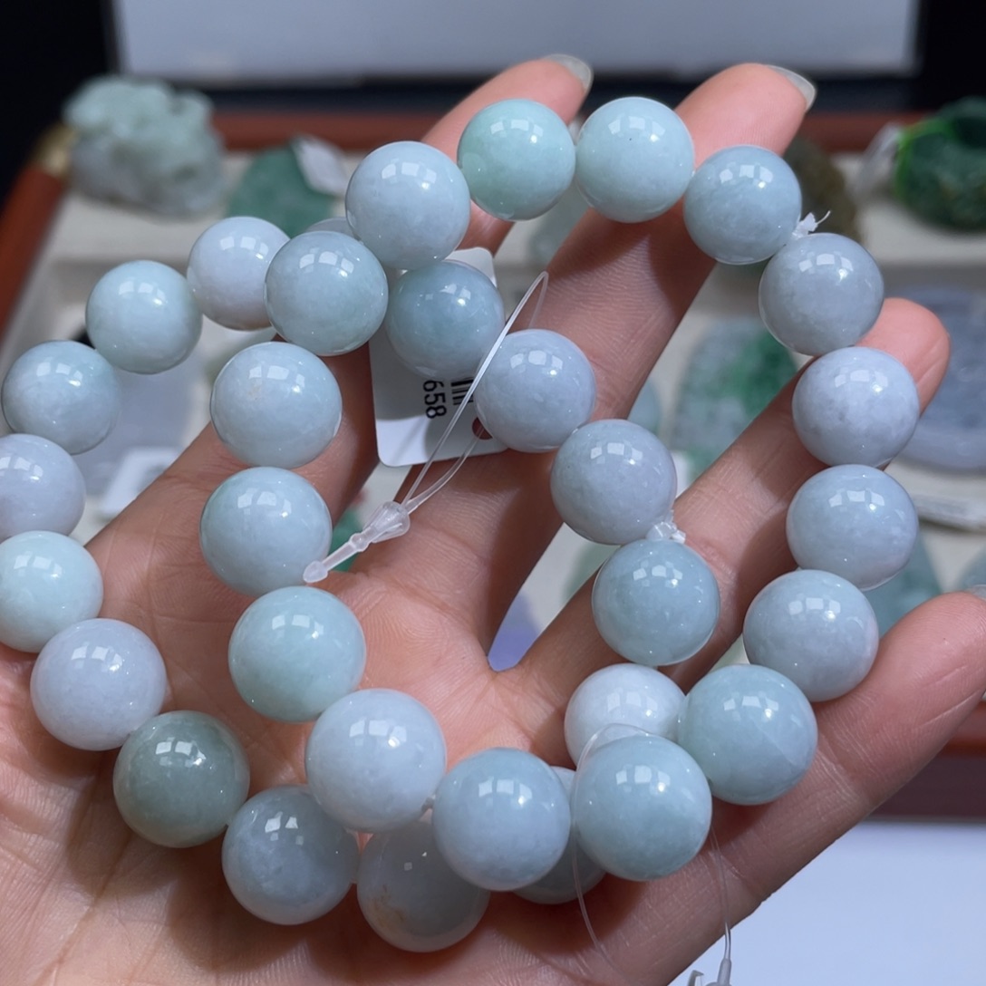 翡翠未镶嵌颈饰翡翠40