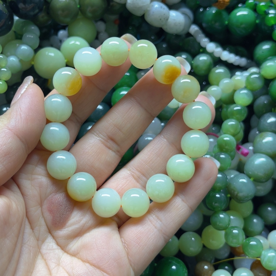 和田玉手链未镶嵌