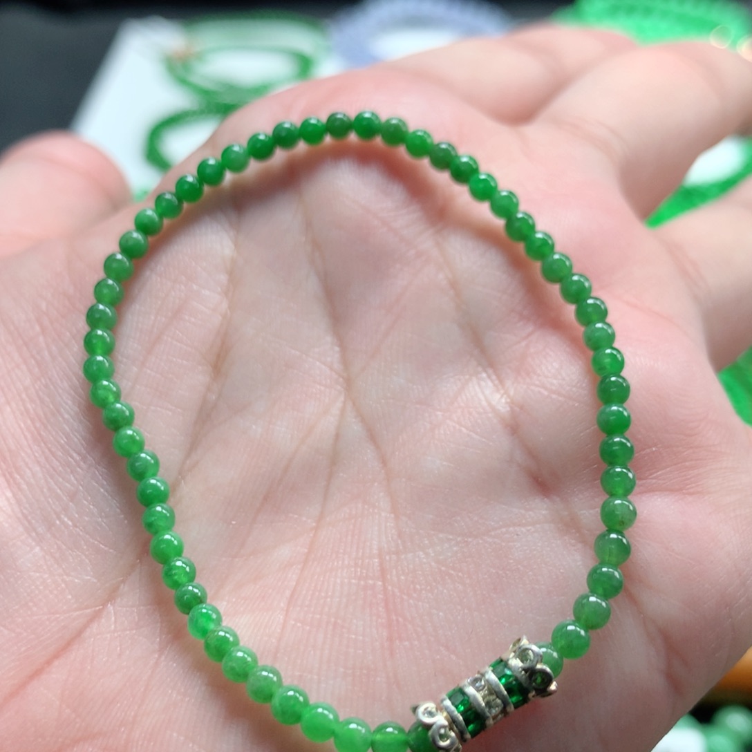 翡翠未镶嵌手链翡翠