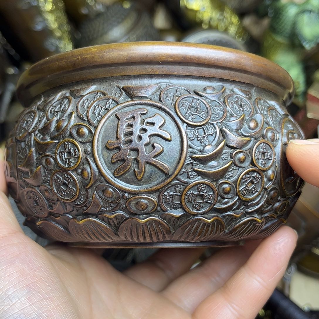 精美铜器，做工精致