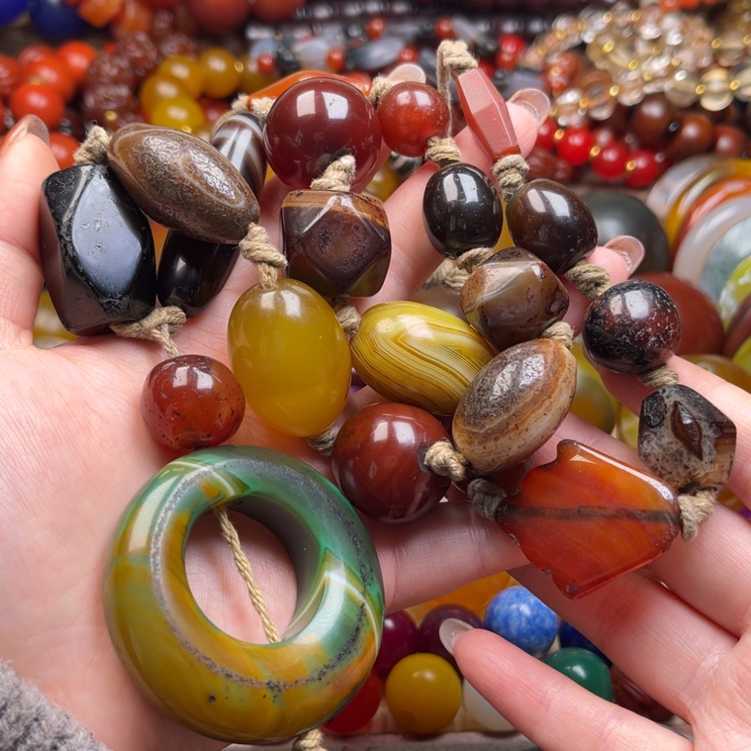 玛瑙/玉髓未镶嵌颈饰