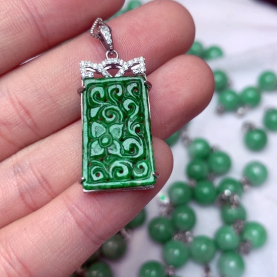 翡翠吊坠(不含链)未镶嵌