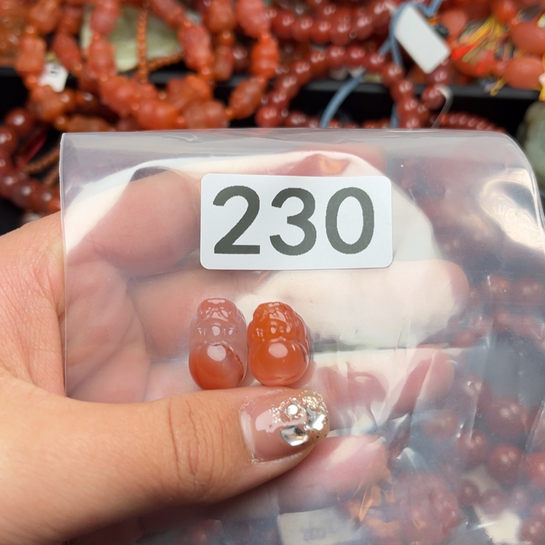 南红玛瑙珠宝奇石未镶嵌