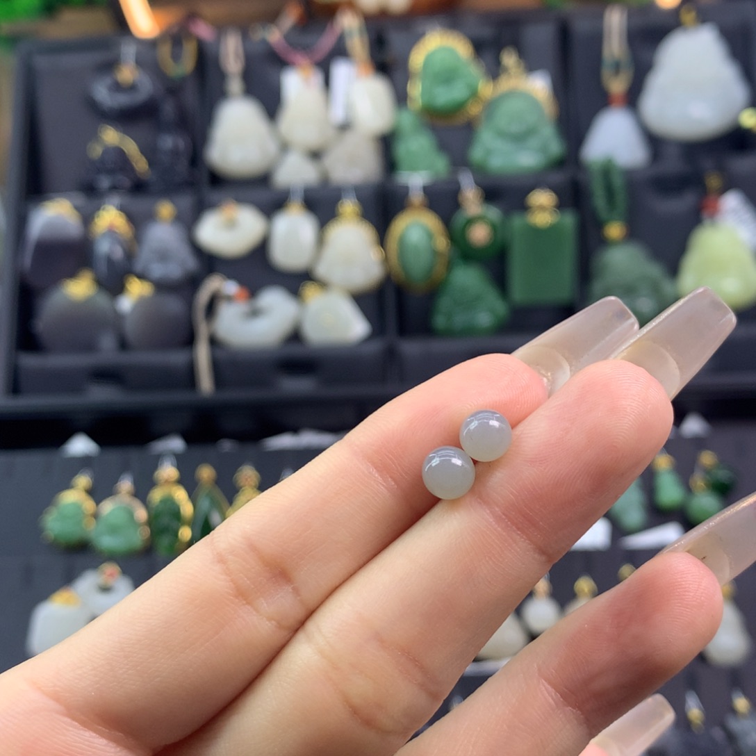 和田玉耳钉银S925镶嵌